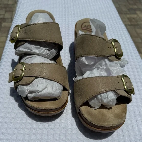 Comfortable and Stylish Dansko Sophie Double Buckle Steap Sandals size 41