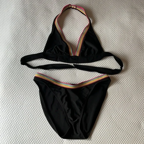 Victoria’s Secret 2-piece Bikini Black Multicolor‎