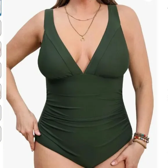 CUPSHE Plus Size One Piece Bathing Suit V Neck Swimsuit, Dark green, 2X, NWT