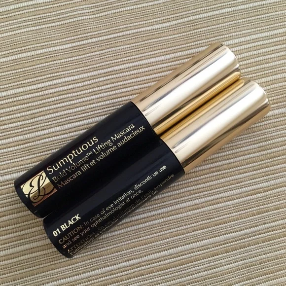 2 Estée Lauder Sumptuous mascaras