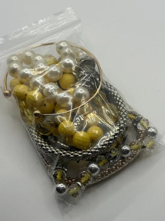 8 Vintage Bracelets Yellow and Silver Beaded Bracelet Mystery