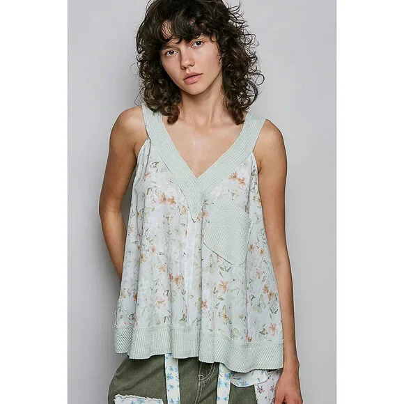 POL Floral V-Neck Tank with Front Pocket