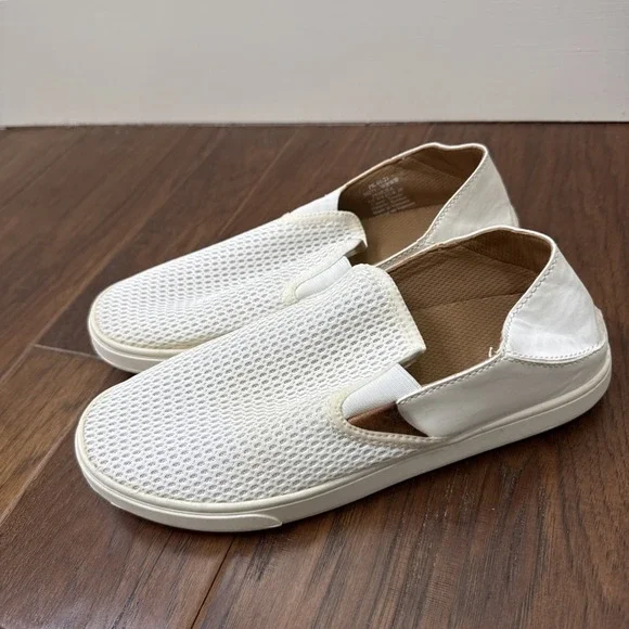 Olukai Slip On Sneakers Pehuea Women's 9‎ White Minimalist Coastal Travel Beach