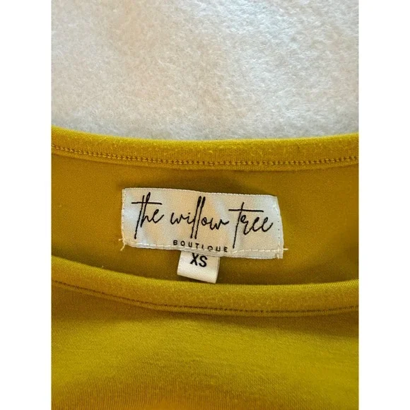 The Willow Tree Boutique Long Sleeve Top Women XS Mustard Yellow Drop Shoulder
