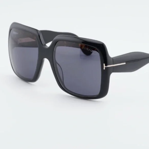 new Tom Ford Aurora 1194 01A $550 w case approx 64% off retail