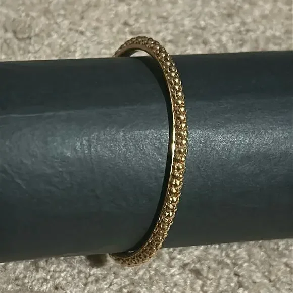 Women’s vintage dainty gold tone bangle bracelet one‎ size measurements shown