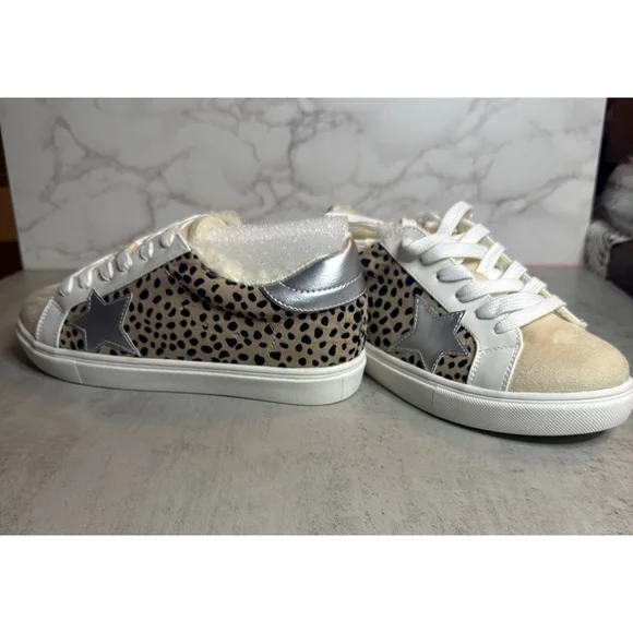 Women's Party Sneakers Size 6 Beige Leopard Print