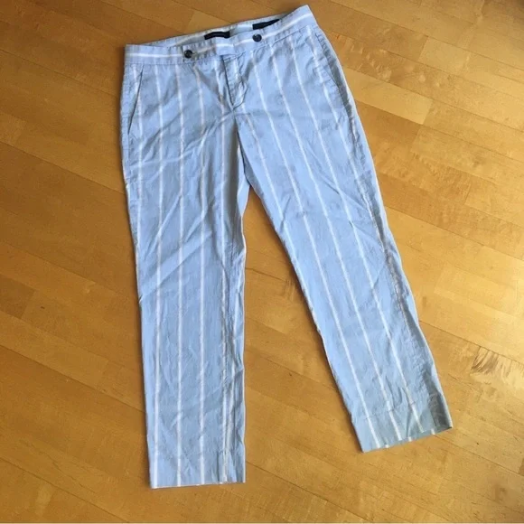 Banana Republic “Avery” Striped, Cropped, Wide Leg Capri, Blue, White, Size 6