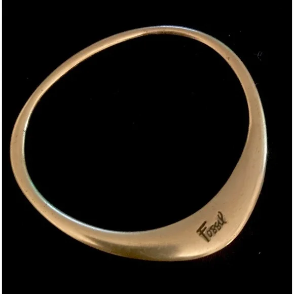 Vintage Fossil Brand Gold Tone Bangle Bracelet Jewelry Excellent Condition!‎