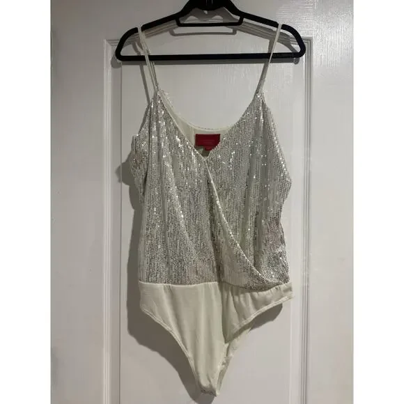 NWT Jennifer Lopez XLarge Sequin Cream/Silver Wrap Bodysuit Shirt