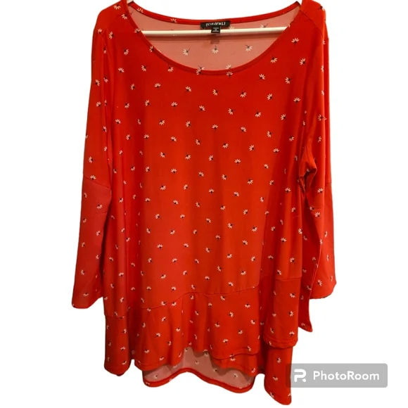 Roz and Ali 1x red blouse with Daisy's
