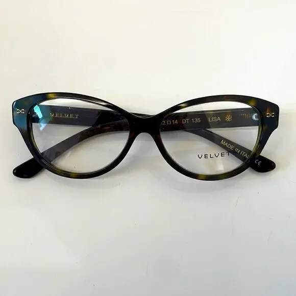 Velvet Eyewear LISA Tortoise