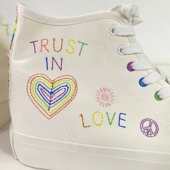 American Eagle Trust In Love High Top Sneakers Women Sz 10 Multicolor NWOT Read