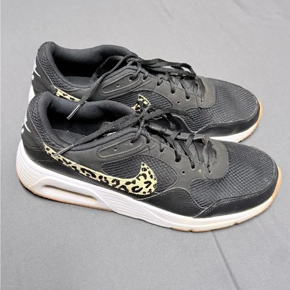 Nike Women's Black and Gold Leopard Sneakers