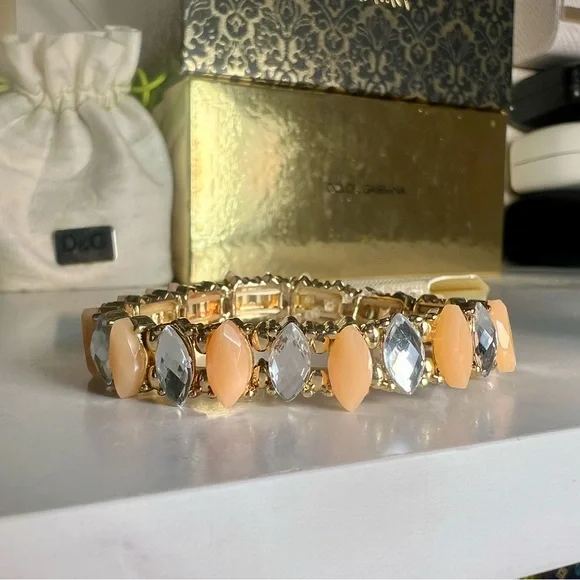NWT LC Lauren Conrad Peach and Rhinestone Bracelet