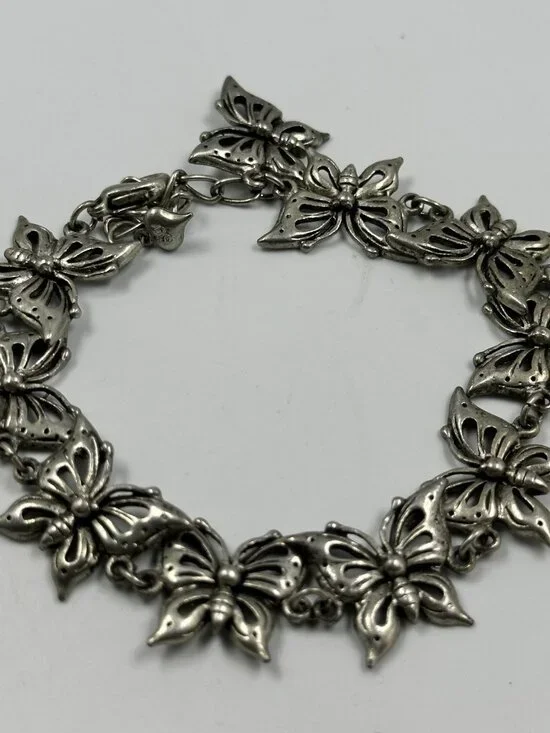 3/$30 Butterfly Link Bracelet Silver Tone Figural Charm Whimsical Nature Jewelry