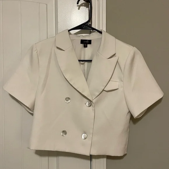 ontwelfth White Cropped Blazer Top