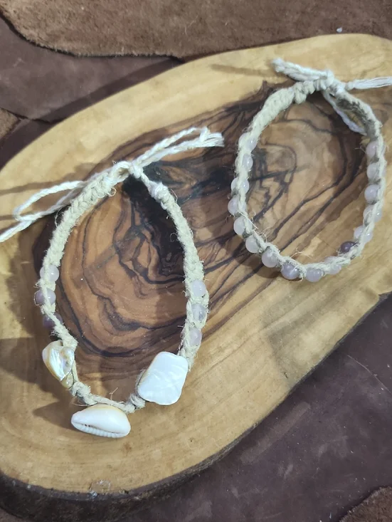 Handmade Shell & Bead Hemp Anklet - Natural Beige with Rose Quartz Beads