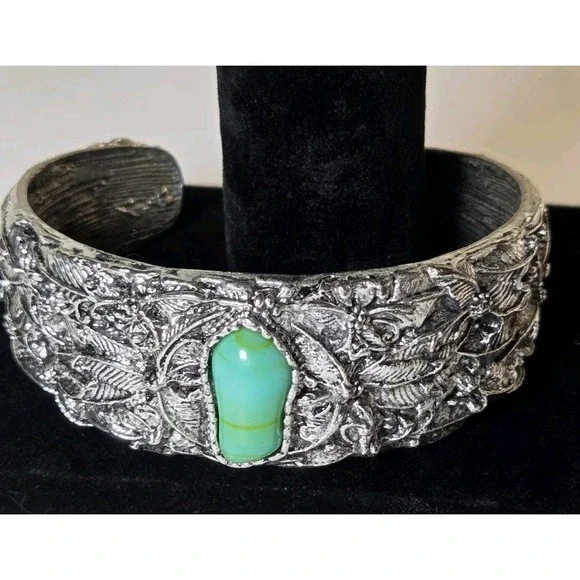 Silver Tone Faux Turquoise‎ Stone Leaf Detail Large Chunky Cuff Bracelet 6