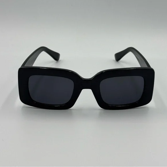 NWT YuJian Black Square Polarized Sunglasses Gender Neutral