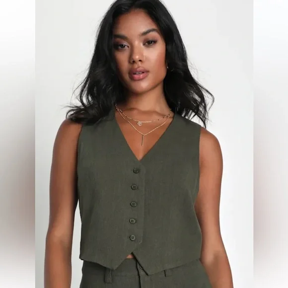 Lulus Olive Green Linen Blend Button Front Tailored Vest NWT Size S