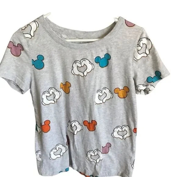 Disney Mickey short sleeve t-shirt size Medium gray