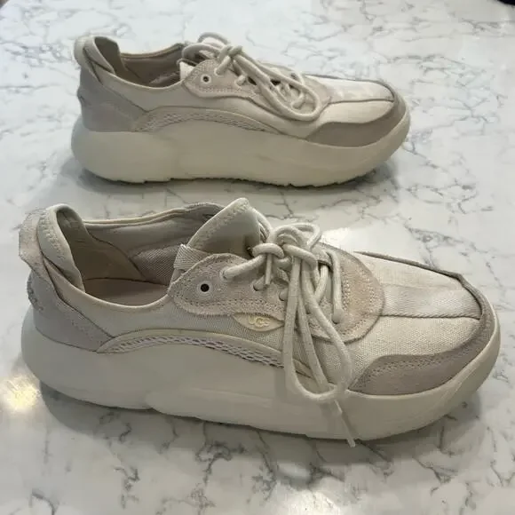Ugg LA Cloud Low Top Cream Sneaker Shoe Size 10
