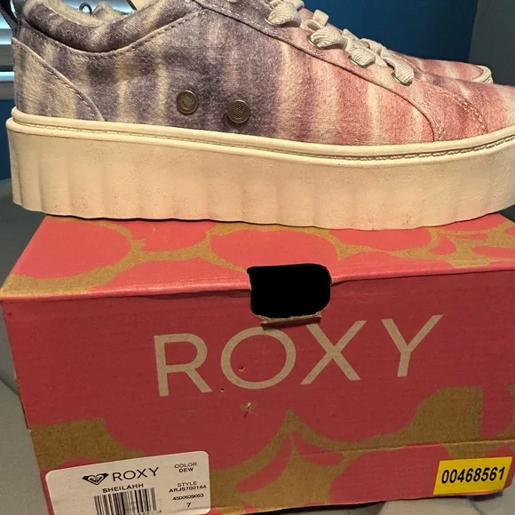 Roxy Multicolor Platform Sneakers size 7 NEW