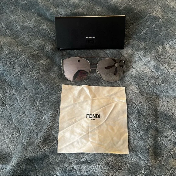 Fendi Silver‎ and Black Women's Sunglasses