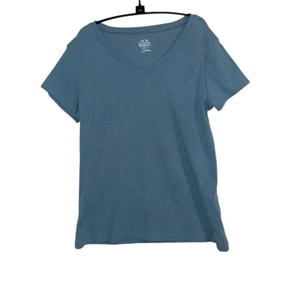 Noble Outfitters Blue V-Neck Tee Women’s XL Soft Stretch Cotton Blend Shirt