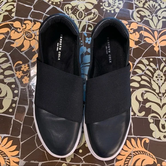 KENNETH COLE WOMEN’S LEATHER SNEAKER Sz: 10