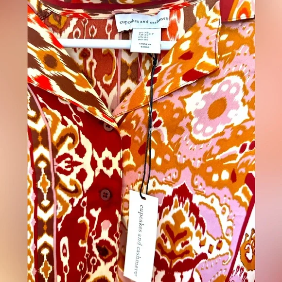 NWT Cupcakes and Cashmere blouse- XS