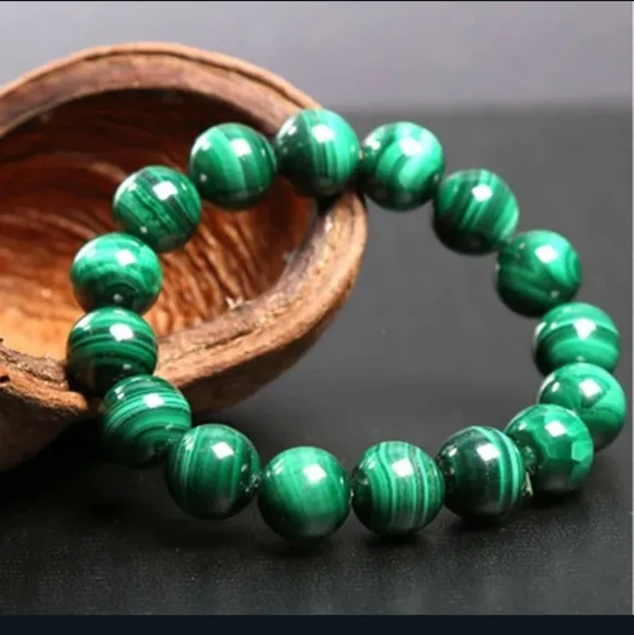 Boutique Natural Stone 8mm Malachite Slip On Bracelet