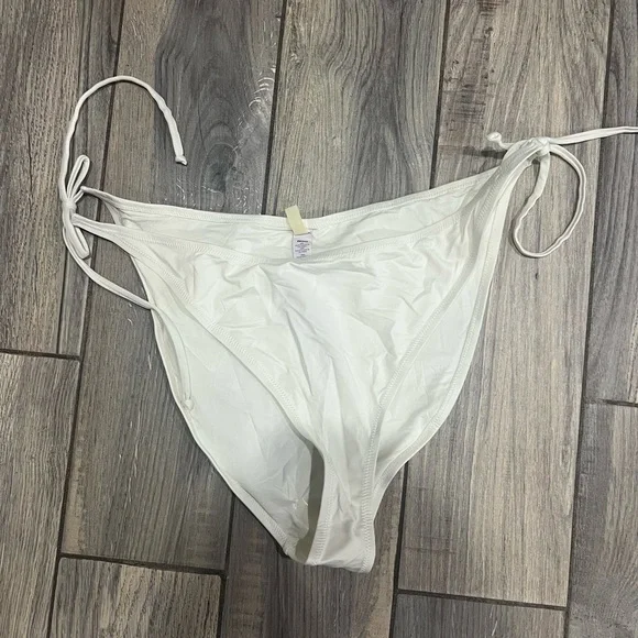 SKIMS White Tie-Side Swim Bottoms NWT Size 4X Vacation Neutral Color