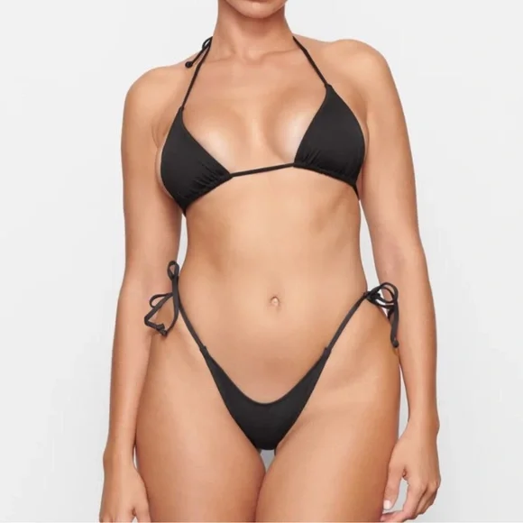NWT Skims swim dippy tie bottom