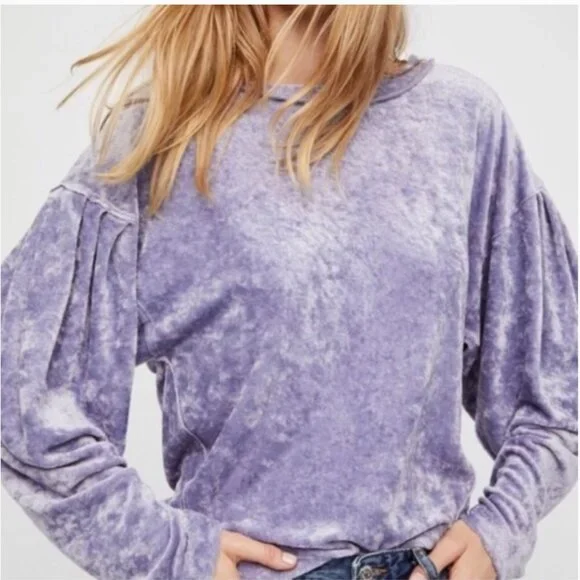 Free People Crushed Velvet Sweatshirt‎ Blue size Small