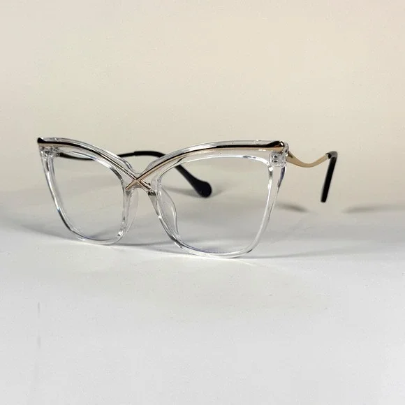 Unbranded W68064 Cat Eye Eyeglasses Frame Only 54-19-142 Clear Gold Full Rim