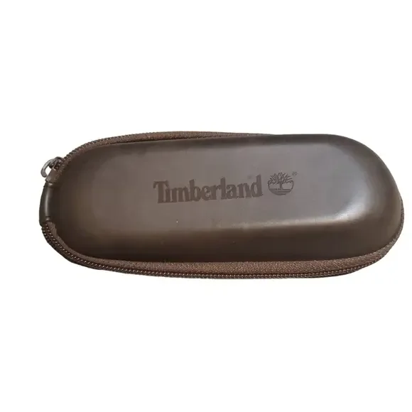 Timberland Brown Zippered Clamshell Structured Glasses‎ Case Vertical