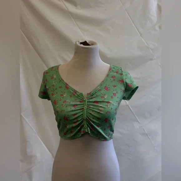 Women’s Size Large Crop Top Jolie &‎ Joy In Mint Green With Flowers