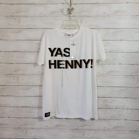 Queer Eye Unisex Yas Henny Tshirt Size Small NWT