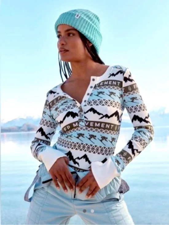 Free People || FP Movement Rally Rib Henley Top Aspen Range Ski Motif Ivory M