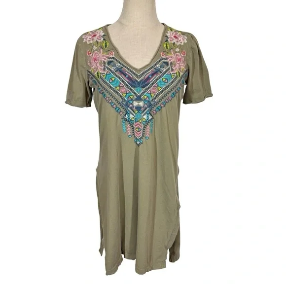 JWLA Johnny Was Sonya Side Slit Embroidered Floral V-neck Tunic Dress Top
