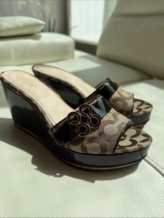 Coach Geri Wedge Sandals Signature Logo Canvas and Patent Leather Trim.