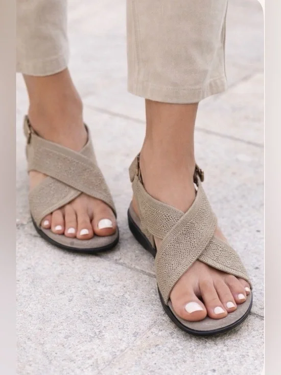JBU by Jambu Alyssa Gray Wedge Sandals 8.5 Knit Crisscross Slingback