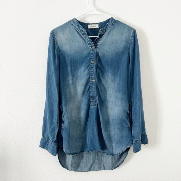 Bella Dahl Anthropologie Chambray Blue Top Size Small S