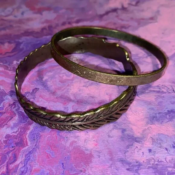 Heavy Flat and‎ Feathered Brass Bangle Set