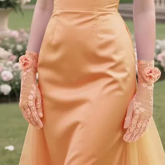 Floral Opera Gloves