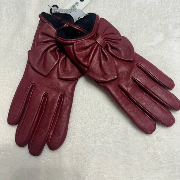 Aqua Women’s Bow Leather Gloves- Size Medium NWT