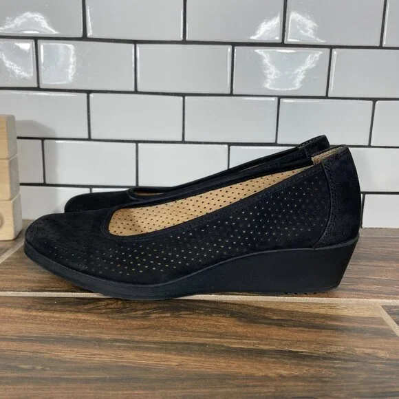 Naturalizer Betina 2 Womens Size 8.5 Shoes Black Leather Slip On Wedge