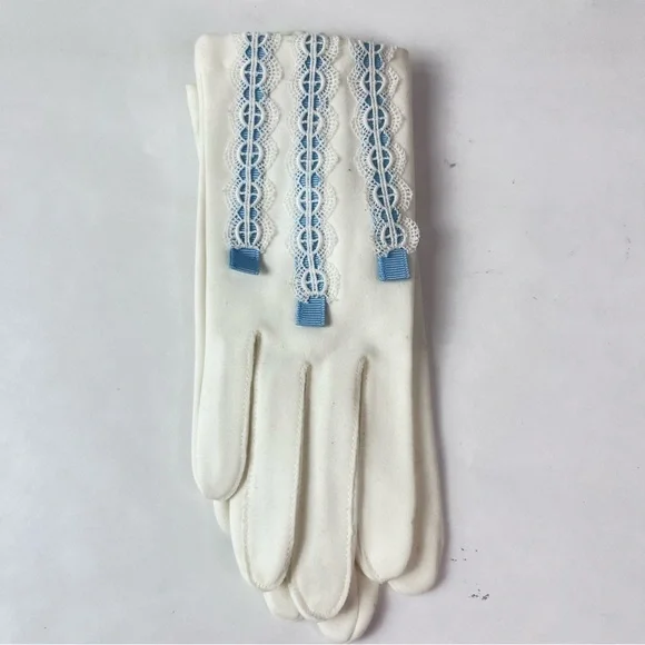Hansen Vintage Elegant 100% Cotton White Gloves with Blue Lace Trim Size 6 NWT